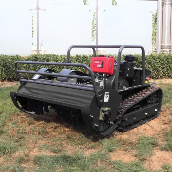 New Arrival Mini Farm Flail Lawn Mower 800mm 1000mm 1200mm RC Home Robotic Diesel Power Crawler Lawn Mower for Grass Cutting