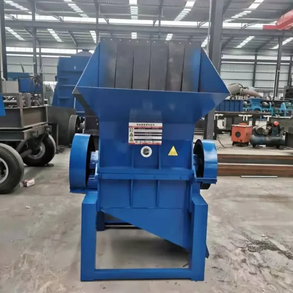 YG Rubber Pellet Machine Rubber Crusher Machine Crusher Rubber Crumb Waste Tire Shredder Price for Sale - Image 2